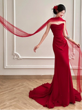 Pretty Mermaid Strapless Burgundy Satin Prom Dresses Formal Summer Wedding Guest Dresses Wedding Guest Outfits With Scarf HZ1214