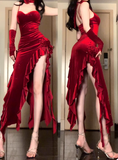 Sexy Spaghetti Strap Velvet Tight Evening Dresses Burgundy Formal Dresses Ruffle New Year's Evening Dresses with Slits HZ1121