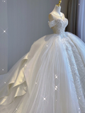 Luxury Ball Gown Scoop Neckline Long Satin Lace White Wedding Dresses Brides Dress HZ1214