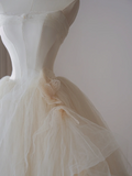 Timeless Ball Gown Strapless Long Tulle White Sweep Train Wedding Dresses Brides Dress HZ1214