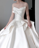 Unique Bridal Gown Ball Gown Sweetheart White Satin Wedding Dresses Bridal Gowns HZ1214