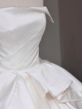 Unique Bridal Gown Ball Gown Strapless Pearls White Satin Wedding Dresses Bridal Gowns HZ1214