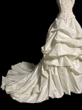 Pretty Wedding Dress Ball Gown Halter Ivory Satin Wedding Dresses Bridal Gowns HZ1214