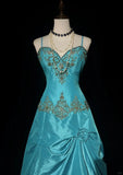 Niulatu A-Line Spaghetti Straps Satin Beaded Long Prom Dress Sweetheart Neck Applique Graduation Prom Dress HZ1103