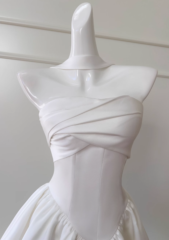 Niulatu White Strapless Short Prom Dress for Party&Birthday??Elegant Evening Dress HZ1026