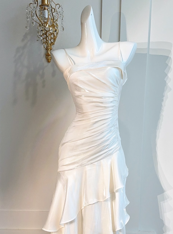 Niulatu Birthday Party Dresses Under $160??White Ruffled Layered Fairytale Graduation Prom Dresses HZ1026