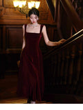 Niulatu Retro Burgundy A-Line Square Neck Velvet Dress for Birthday&Graduation HZ1108