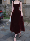 Niulatu Retro Burgundy A-Line Square Neck Velvet Dress for Birthday&Graduation HZ1108