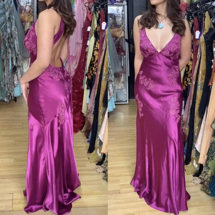 Niulatu A-Line Evening Dress Satin Spaghetti Straps Green Vintage Backless Long Prom Dresses HZ1026