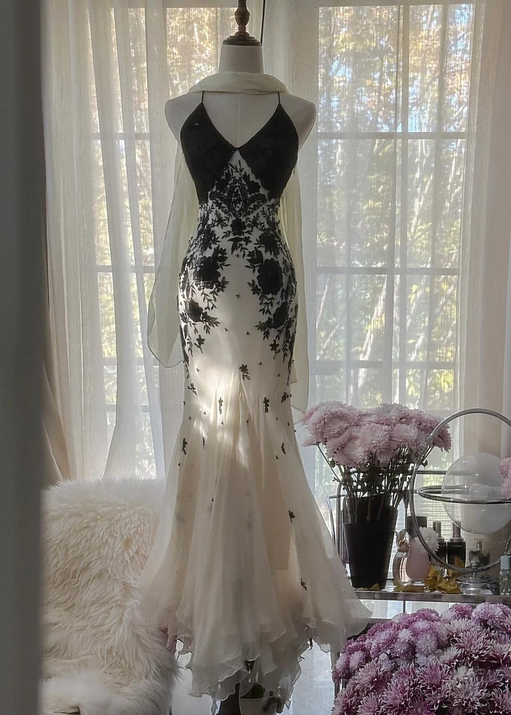 Niulatu Spaghetti Strap Chiffon Applique Long Prom Dresses Temperament Party Dresses HZ1026