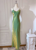 Niulatu Spaghetti Strap Bodycon Dress V Neck Glitter Silk Prom Dress HZ1103