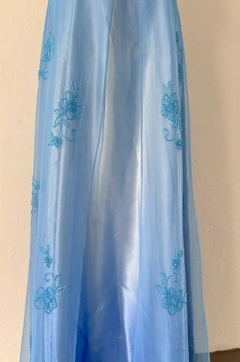 Niulatu Vintage Prom Dress Under $170??Gorgeous Spaghetti Straps Beading Applique Gradient Blue Sleeveless Long Evening Dress HZ1026