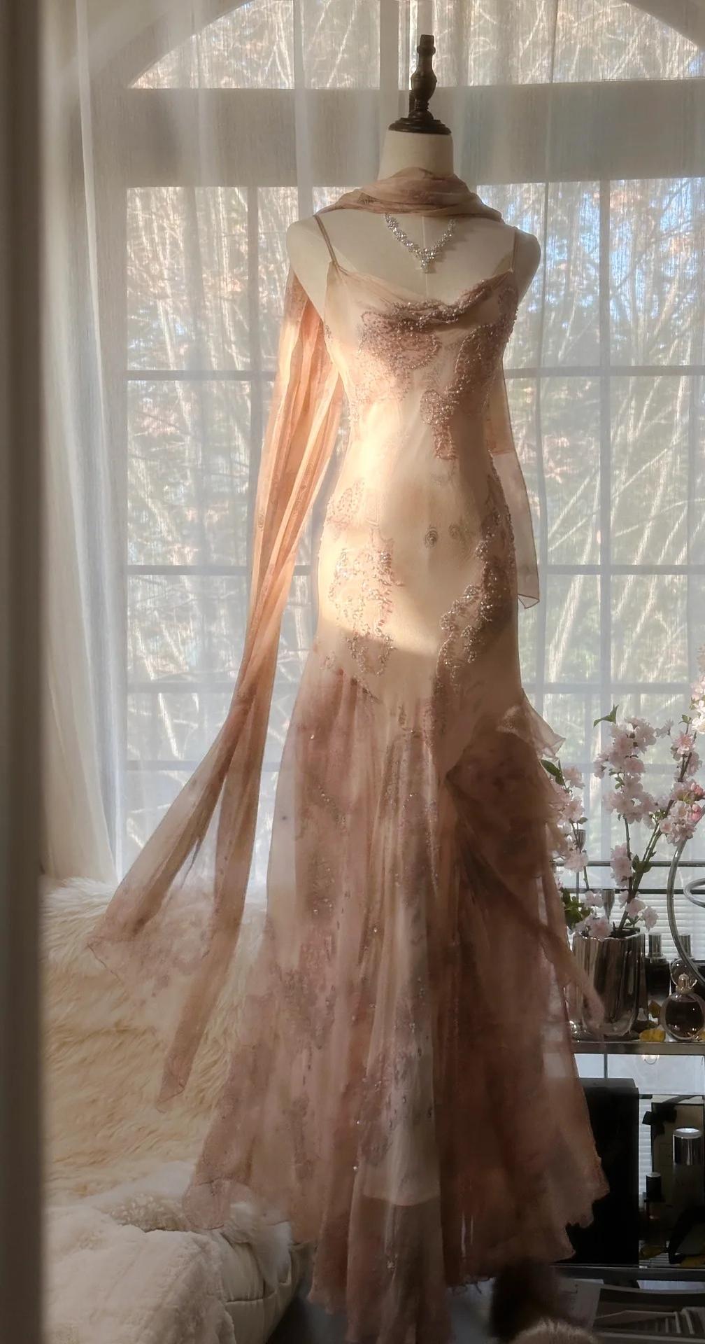 Niulatu Spaghetti Straps Printed Chiffon Sheath Sparkling Beaded Evening Dress HZ1103