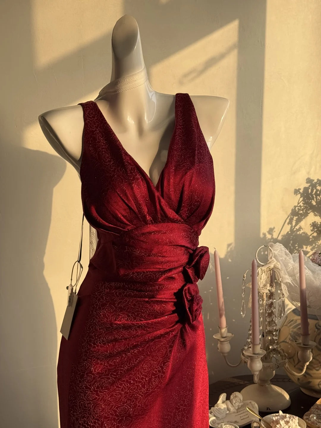 Niulatu Burgundy Mermaid Jacquard Satin V-neck Evening Dress Simple Prom Dress HZ1026