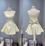 Niulatu Square Neck A-line Backless Birthday Dress Bow Short Prom Dress Sweet Homecoming Dress HZ1103