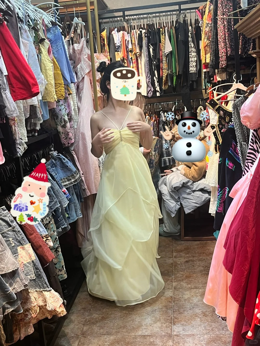 Niulatu Yellow Chiffon Cocktail Party Dresses Halter Neck Sleeveless Guest Dresses HZ1103