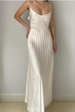 Niulatu Champagne Spaghetti Straps Guest Dresses Sheath Pleated Chiffon Fashion Prom Dress with Backless HZ1103