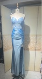 Niulatu Sky Blue Spaghetti Straps Bodycon Lace Applique Satin Long Prom Dresses Formal Evening Gowns HZ1103