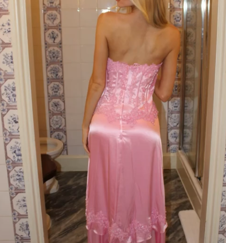 Niulatu Pink Strapless Sheath Satin Lace Applique Prom Dresses Fashion Bridesmaid Dresses HZ1103