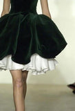 Niulatu Forest Green Square Neck Velvet A-Line Short Ball Gowns Elegant Homecoming Dress HZ1103