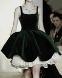 Niulatu Forest Green Square Neck Velvet A-Line Short Ball Gowns Elegant Homecoming Dress HZ1103