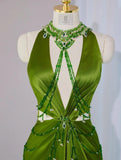 Niulatu Green V-neck Sheath Satin Long Prom Dresses Formal Evening Gowns with Beading HZ1103