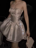 Niulatu White Strapless A-Line Satin Short Prom Dresses Homecoming Dresses with Pearls HZ1103