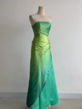 Niulatu Gradient Green Strapless A-Line Satin Long Prom Dresses Vintage Formal Evening Gowns HZ1103
