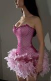 Niulatu Fuchsia Strapless Bodycon Beading Feathers Short Prom Dresses Fashion Homecoming Dresses HZ1031