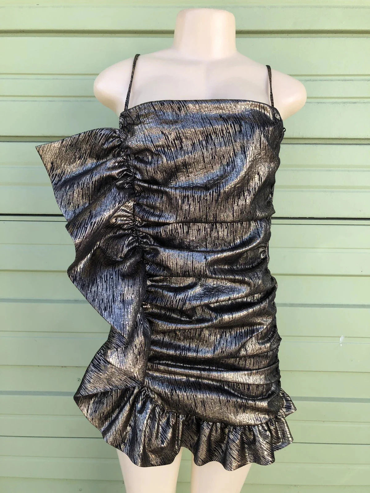 Niulatu Black Gold Strapless Bodycon Short Party BirthdayDresses Sexy Homecoming Dresses HZ1031