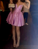 Niulatu Pink V-neck A-Line Satin Short Prom Dresses, Fashion Homecoming Dress HZ1031