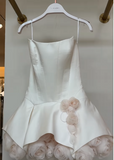 Niulatu White A-Line Satin Short Prom Dresses, Strapless 3D Applique Homecoming Dress HZ1031