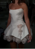 Niulatu White A-Line Satin Short Prom Dresses, Strapless 3D Applique Homecoming Dress HZ1031