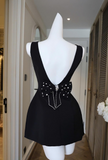 Niulatu Black V-neck A-Line Satin Backless Short Homecoming Dress with Bow Party Dress HZ1031