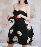 Niulatu Black Strapless A-Line Applique Short Homecoming Dress HZ1031