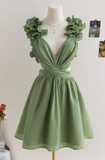 Niulatu Green A-Line 8th Grade Homecoming Dress V Neck Backless Birthday Outfit Cute Cocktail Dress HZ1031