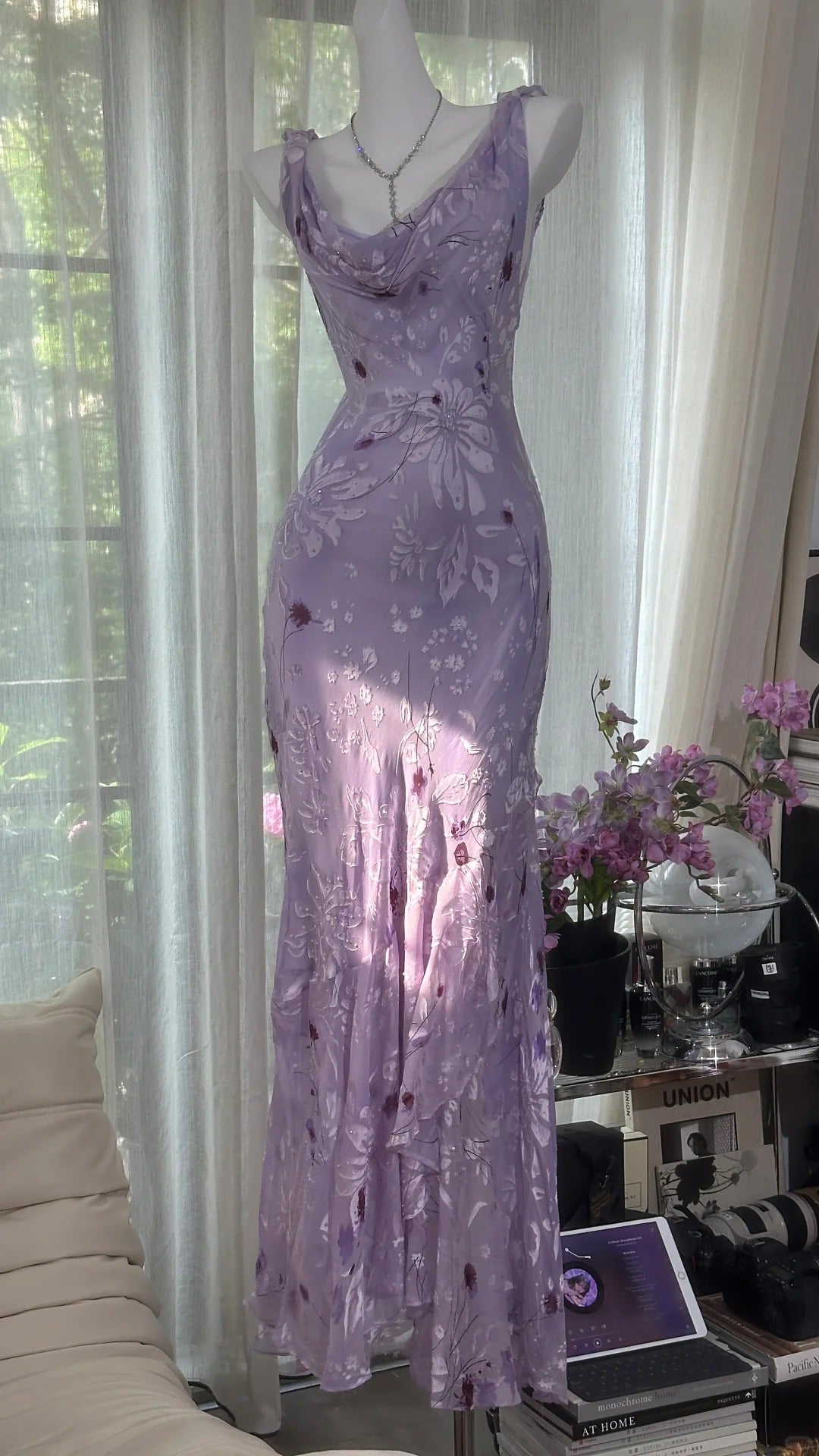 Niulatu Vintage Sheath Prom Dresses Chiffon Floral Purple Long Formal Dresses Beaded Wedding Guest Dresses HZ1031