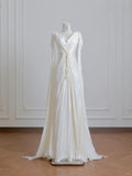 Niulatu Light Champagne V-Neck Bridal Gown Sheath Chiffon Wedding Dress Modest Applique Bridal Dress HZ1031