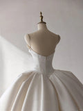 Niulatu Ivory Sweetheart Bridal Gown Satin Ball Gown Wedding Dress Modest Bridal Dress HZ1031