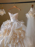 Niulatu Champagne Strapless Ball Gown Wedding Dress Tulle Satin Bridal Dress with Veil HZ1031
