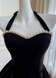 Niulatu Hepburn Style A-Line Halter Velvet Short Prom Dress, Black Homecoming Dresses HZ1031
