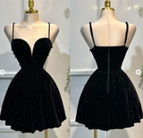 Niulatu Sweetheart A-Line Velvet Beaded Homecoming Dresses, Black Short Prom Dress HZ1031