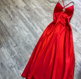 Niulatu V-neck Sheath Satin Wedding Guest Dresses Red Formal Evening Dresses HZ1026