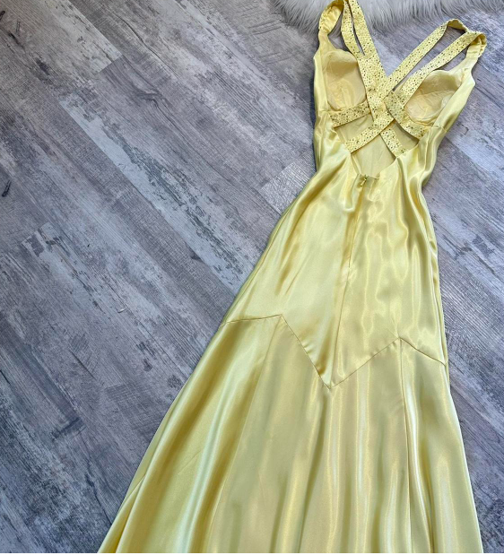 Niulatu A-Line Yellow Formal Dresses, V Neck A-Line Long Guest Dresses, Open Back Evening Gowns HZ1026