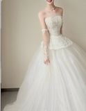 Niulatu Strapless Ball Gown Simple Lace Tulle Wedding Dresses White Bridal Gowns HZ1026