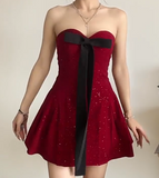 Niulatu Birthday Dresses Strapless Hoco Dresses Burgundy Short New Year's Evening Dresses HZ1026
