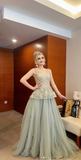 Niulatu V-neck A-Line Wedding Guest Dresses with Appliques Tulle Green Evening Dresses HZ1026