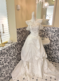 Niulatu Off-the-shoulder Ball Gown Taffeta Long Wedding Dresses Beaded White Bridal Gowns HZ1026