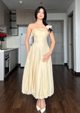 Niulatu Strapless Sheath Pale Yellow Wedding Guest Dresses Satin Pale Yellow Formal Dresses 22nd Birthday Dresses HZ1026