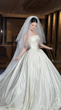 Niulatu Strapless Ball Gown Long Wedding Dresses Satin White Bridal Gowns Sleeveless Bridal Dresses HZ1026